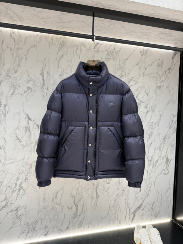 普家25ss P家新款提花尼龙羽绒服金属小标羽绒服|undefined