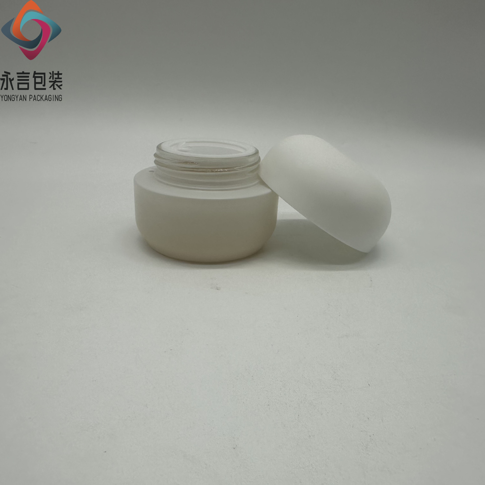 新款现货化妆品套装玻璃瓶100ml水乳液30ml精华瓶50g膏霜眼霜