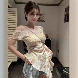 新款甜美斜肩碎花不规则飘带短袖T恤女夏季新款辣妹收腰显瘦上衣