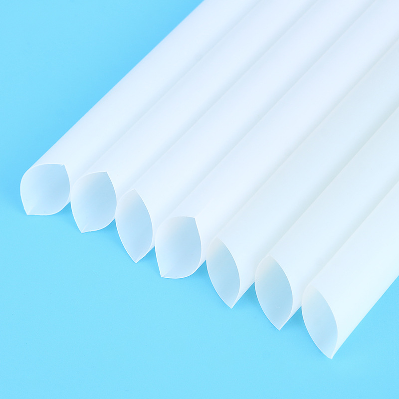 Degradable PLA paja gruesa desechable resistente a altas temperaturas envasado independiente té de leche plástico ecológico al por mayor blanco 230