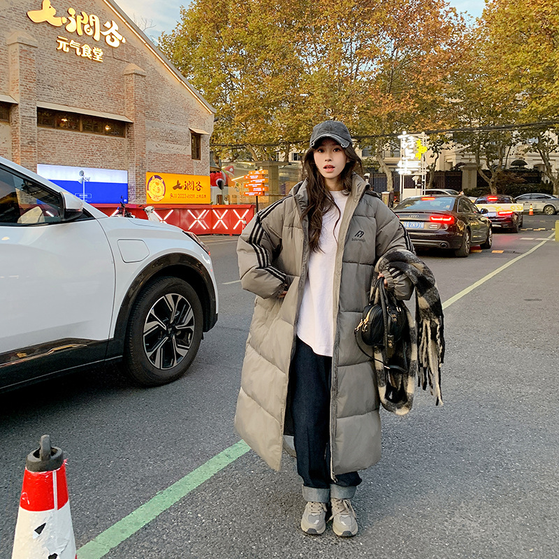 Ropa de algodón larga para mujeres de la universidad de invierno 2024 ropa de invierno sobre la rodilla suelta casual personalidad con capuchón abrigo de pluma image 10