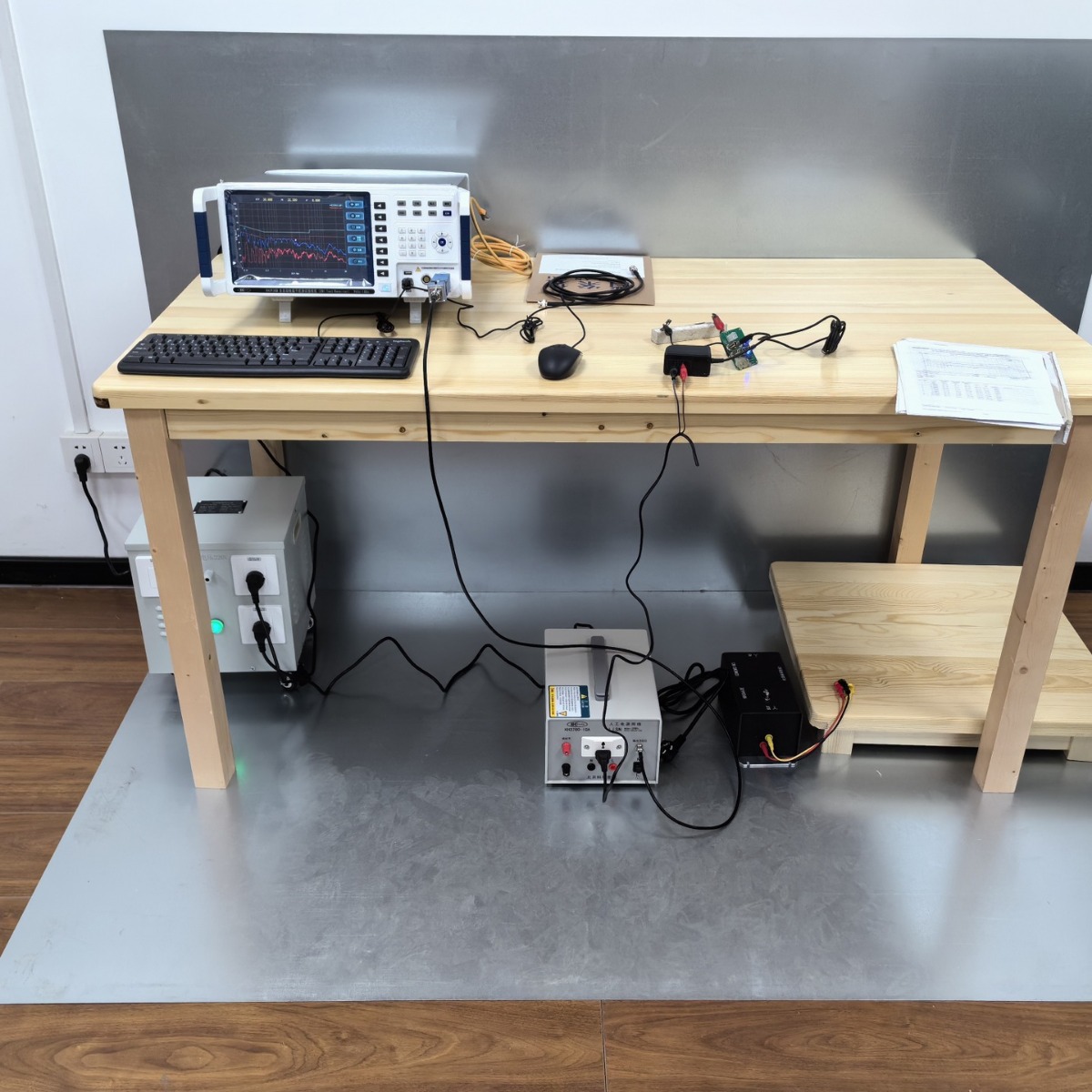 跑步机EMI传导辐射测试接收机KH3938B内置电脑RE空间辐射检测 周s