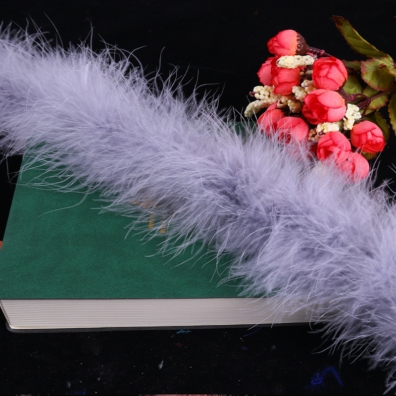 10호 그레이 2m 퍼가 조금 빠질 수 있으니 촬영시 주의하시기 바랍니다.