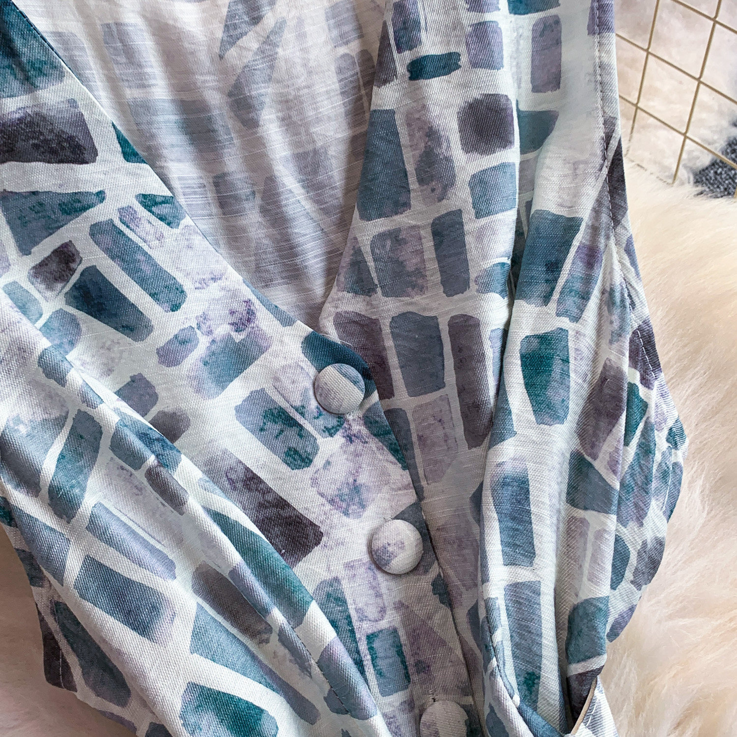 Women's French Style Geometric Print Dress V Neck Sleeveless Slimming A-Line Long Dress Sophisticated Tie Waist Summer Style_ecoleips.com