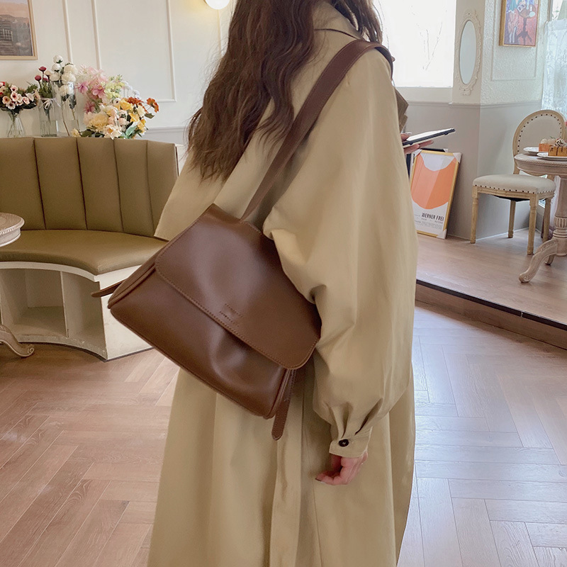 Foreign Trade Cross-Border Dark Brown Korean New Style 2026 Spring Flap Bag, Elegant Commuter Pu Bag for Women, Single Shoulder Crossbody Bag, Trendy