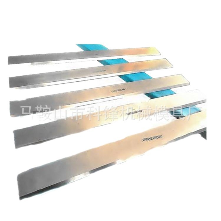 �Ʒ�ľ����е�ٵ�Ƭ ���ٸֵ�����ľ������  �����ȶ�