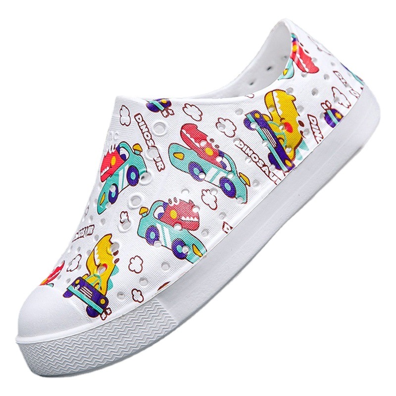 Children's Hole Shoes for Boys and Girls Hollow Baotou Beach Sandals Summer Soft Sole Play Wading Rain Shoes Casual Breathable