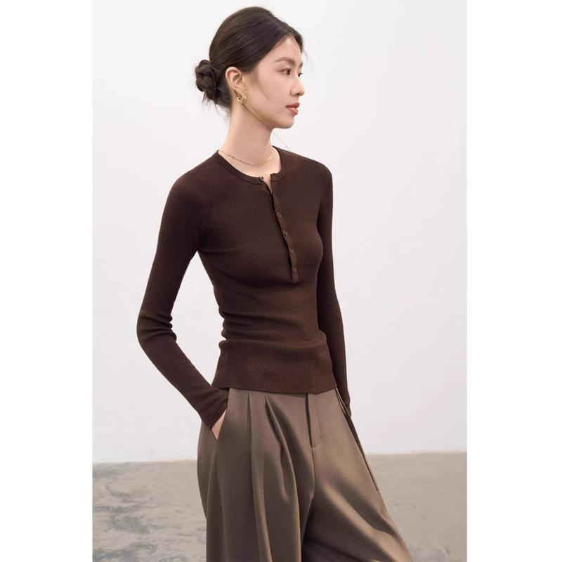 French-Style Melard Henry Collar Knitted Base Shirt for Women, Autumn and Winter Slim-Fit Vintage Inner Long-Sleeve Layered Top French-Style Melard Henry Collar Knitted Base Shirt for Women, Autumn and Winter Slim-Fit Vintage Inner Long-Sleeve Layered Top