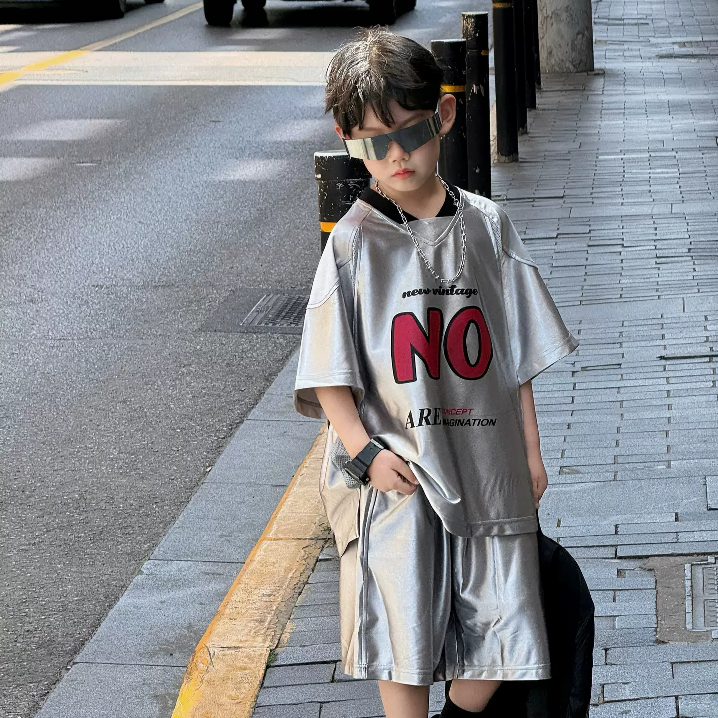 泰如2025夏季新款儿童美式休闲运动套装男童帅气冰感篮球服套装酷