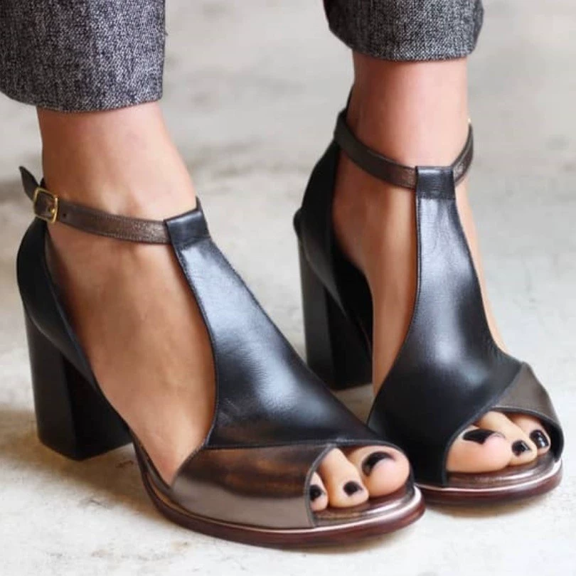 Модель Amazon для внешней торговли 2024: летние модные босоножки на высоком каблуке с открытым носком, застежкой-пряжкой и смещенным каблуком, размеры 40-43, большие размеры.