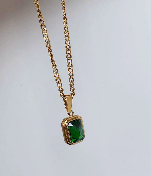 PVD Coated Gold Plating Process 18K Real Gold Plated Plating Material PVD Coated Real Gold Plated 18K Gold Heart 304 Stainless Steel Titanium Steel Waterproof Non Tarnish 304 Stainless Steel Titanium Steel Necklace