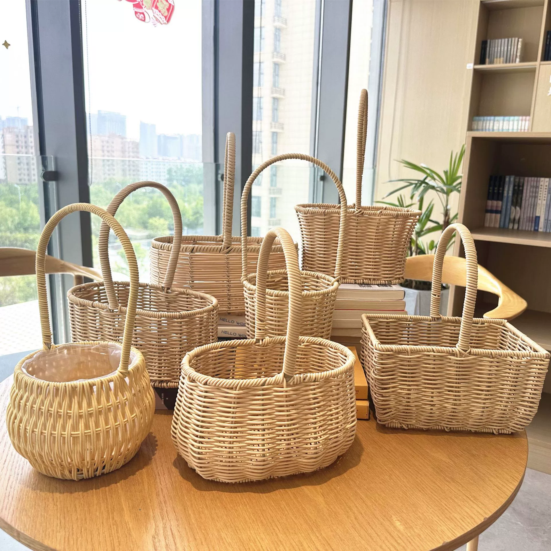 Плетеные корзины из соломы, ротанга, иствола и бамбука, искусственные цветочные корзины из ротанга, подарочные корзины с цветочными композициями, цветочные корзины в стиле пасторального искусства из ротанга.