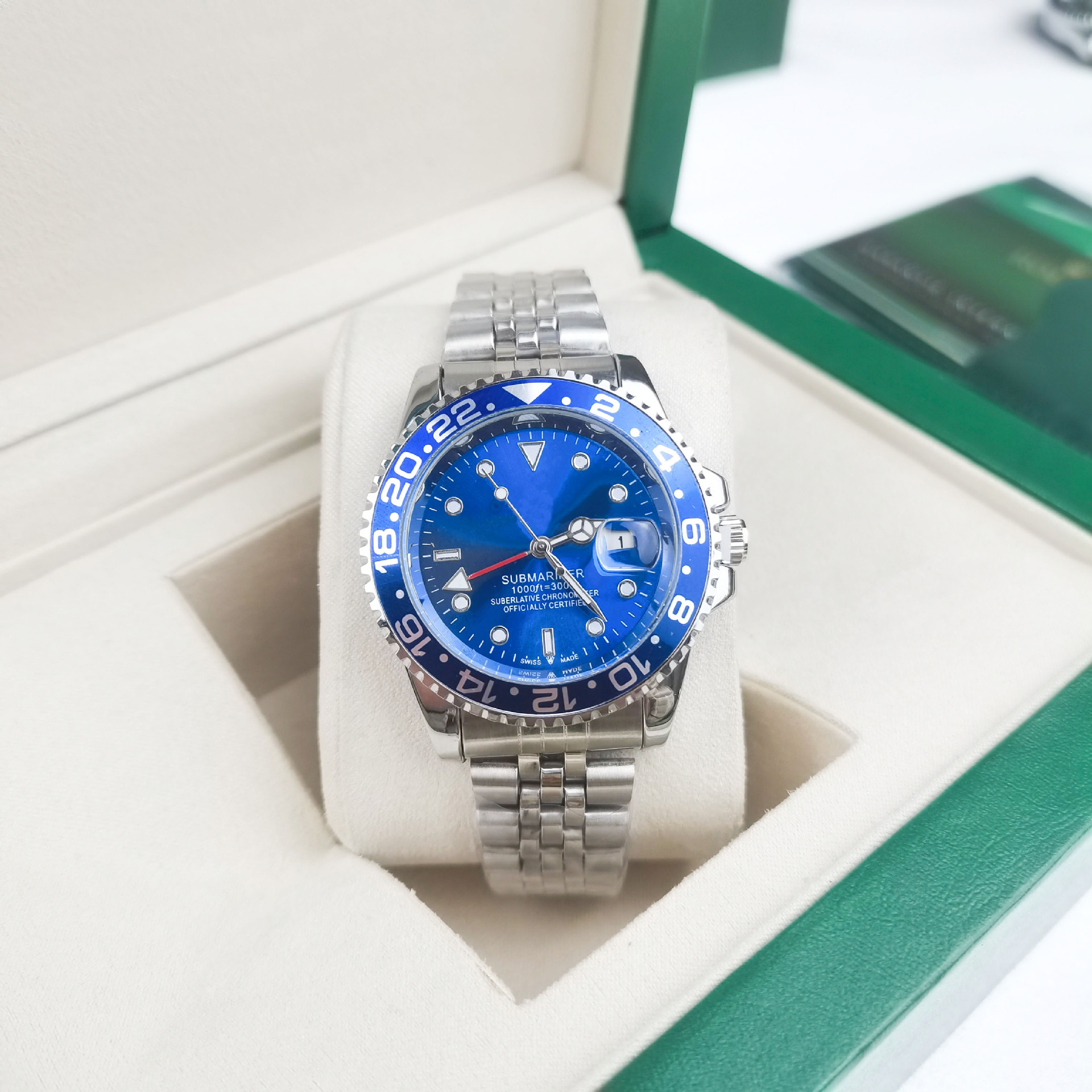 Four-pin coke hoop, five-bead silver strap, hoop blue surface