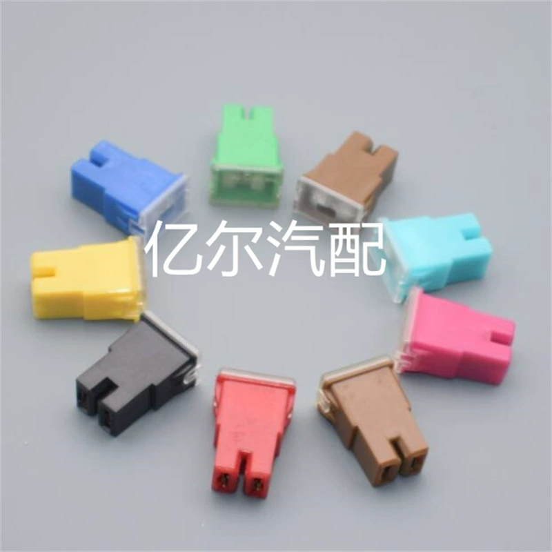 Предохранитель автомобильного блока предохранителей с большой квадратной вставкой 20A40A50A60A780A100A120A