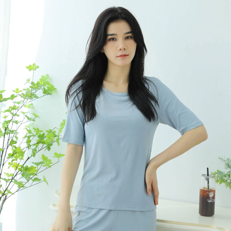Threaded Half-Sleeve T-Shirt with Chest Pad Women's Top Bra-Free Half-Sleeve Cup All-in-One Yoga Pajamas Home Clothes Threaded Half-Sleeve T-Shirt with Chest Pad Women's Top Bra-Free Half-Sleeve Cup All-in-One Yoga Pajamas Home Clothes