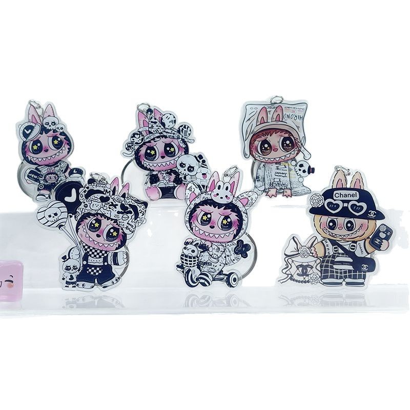 布のアクリルのキーホルダーのオーダーメードのアクリルの周辺のlabubuのカップルはdiyの部品を掛けます。