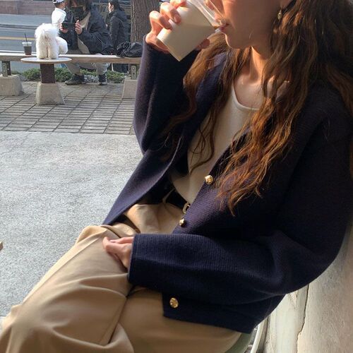 South Korea autumn simple suit collar, single-breasted loose pockets, small long-sleeved sweater