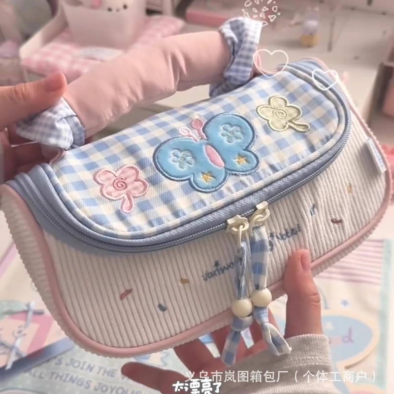 小红书同款草莓卷卷马卡龙笔袋高颜值大容量少女化妆包便携收纳包|undefined