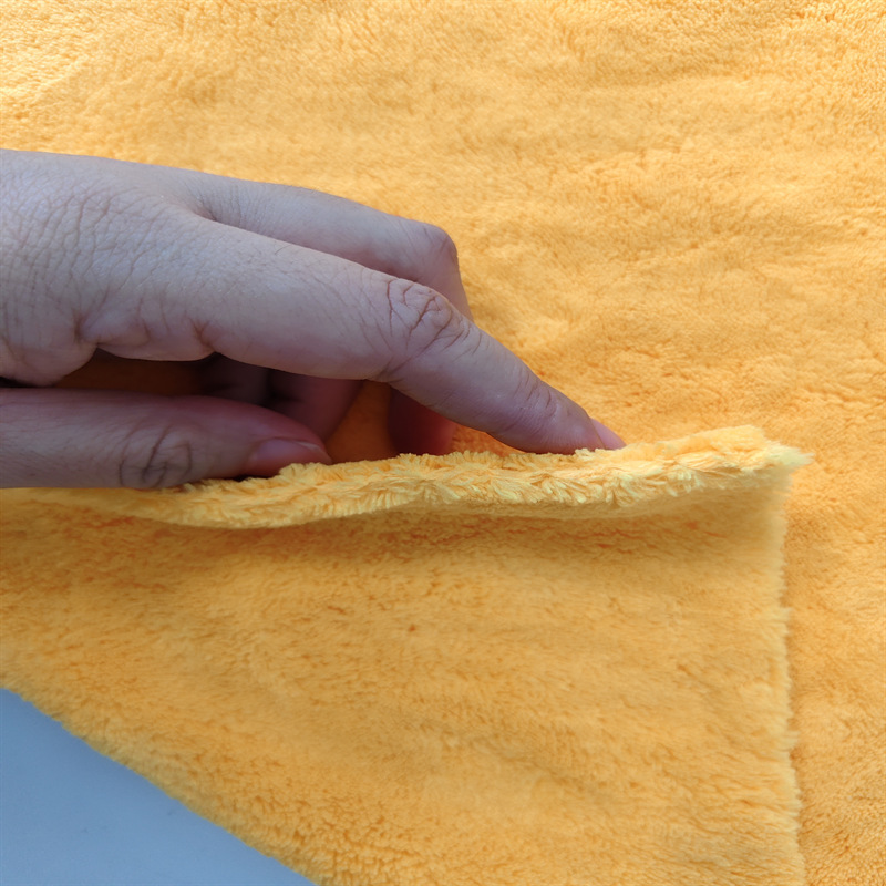 Thickened Coral Velvet Car Cleaning Towel Wholesale, Soft and Absorbent Car Wash Towel, Lint-Free Nano Sponge Magic Wipe