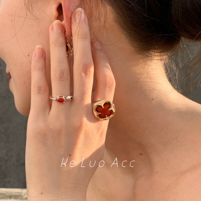 KL四叶草戒指梵克雅宝红玉髓高级轻奢不掉色重工开口可调节指环女