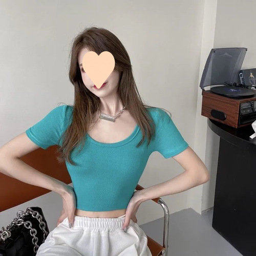 Lady Style White T-Shirt Women Summer 2025 Tight Short-Sleeve Upfront Revealing Sexy Short Top