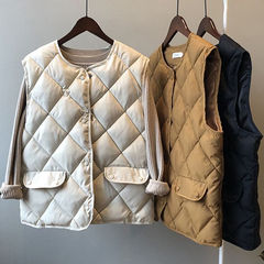 秋冬の綿の服のベストの女性の短いベストの菱の形の綿の服のコートの外は韓国版の百合の馬の肩のコートを着ます。