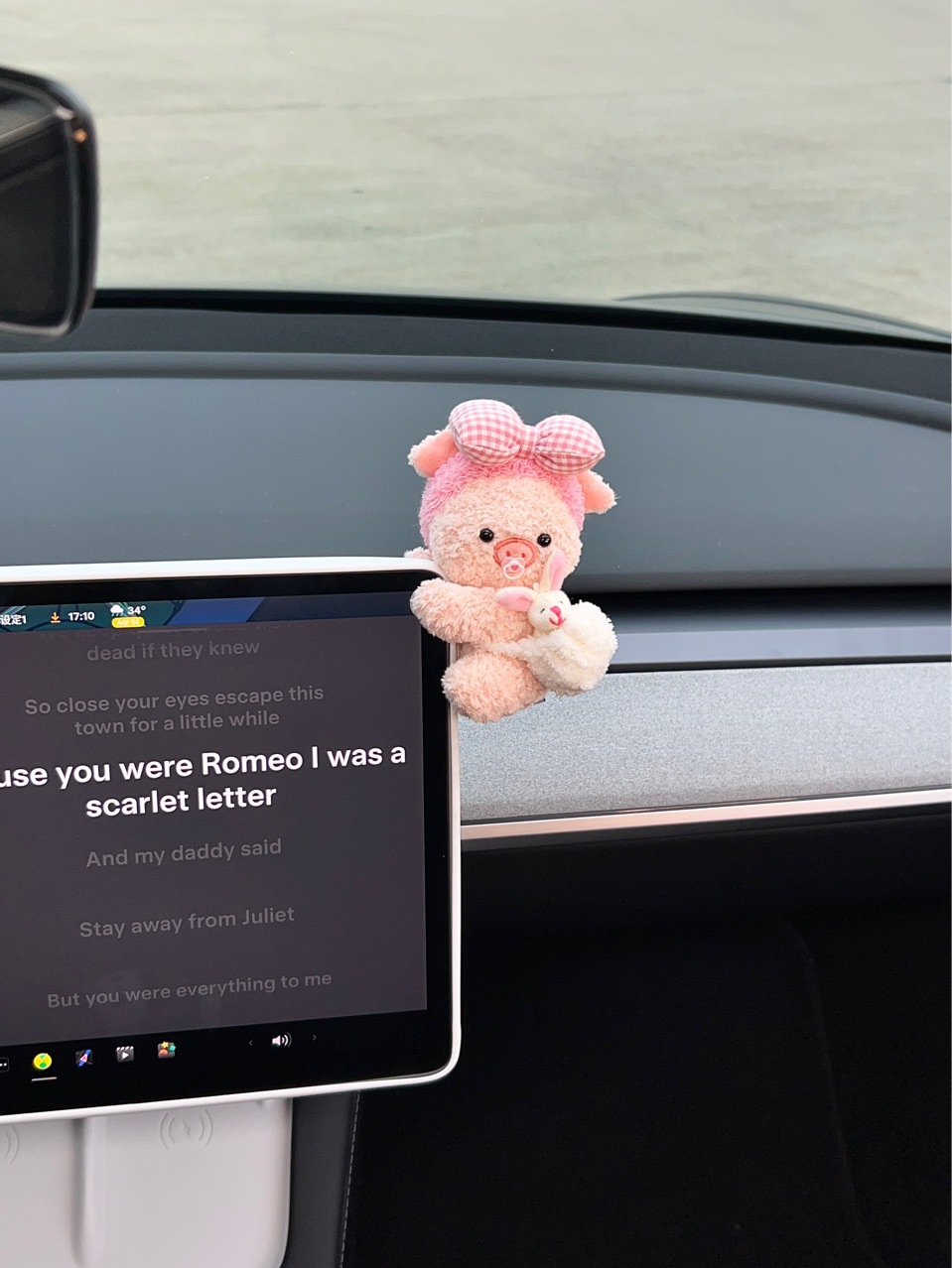 New Car Ornaments Plush Doll Car Dashboard Screen Decoration Ornaments Trendy High-End Decorations for Girls
