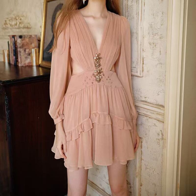 French-Style Niche Design Hollow-Out Waist-Cinching Champagne Pink Socialite Birthday Dress with Rhinestones Chiffon Vacation Dress for Women