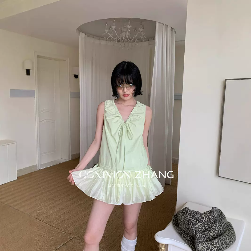 CZ ZHANG夏季法式薄荷曼波v领系带减龄a字蓬蓬背心连衣裙女B23782