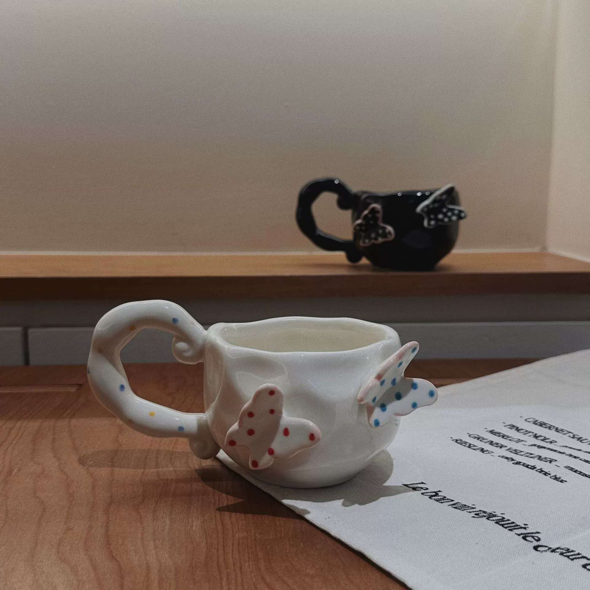 hand-painted ceramic coffee cup, francе retro из стиля, 300 мл, неравномерный милый дизайн
