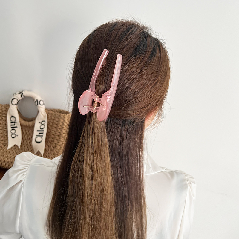 Cute crab pin with bow