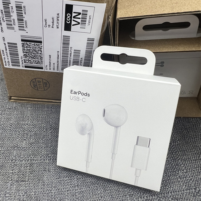 Applicable to Apple iphone15 wired headset Typec interface original 15promax original USB-C headset Applicable to Apple iphone15 wired headset Typec interface original 15promax original USB-C headset