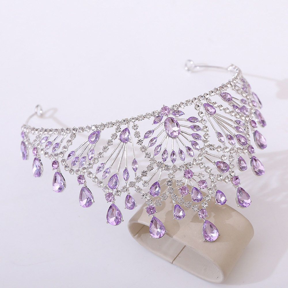 400g Weight Crown Hair Accessories Type Rhinestones Inlay Material 1 Piece Quantity Wedding, Birthday, Festival Occasion Alloy Material Crown, Knot Pattern All Seasons Season Women's Gender Plating Design Retro, Bridal, Shiny Style Gold Color Retro Bridal Shiny Women's Crown Knot Alloy Plating Rhinestones Crown 12