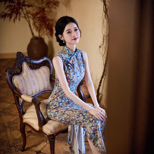 2025 New Summer Cheongsam, Spray of Brocade, New Chinese Style, Sleeveless, Slim Fit, Young Style Cheongsam in Stock