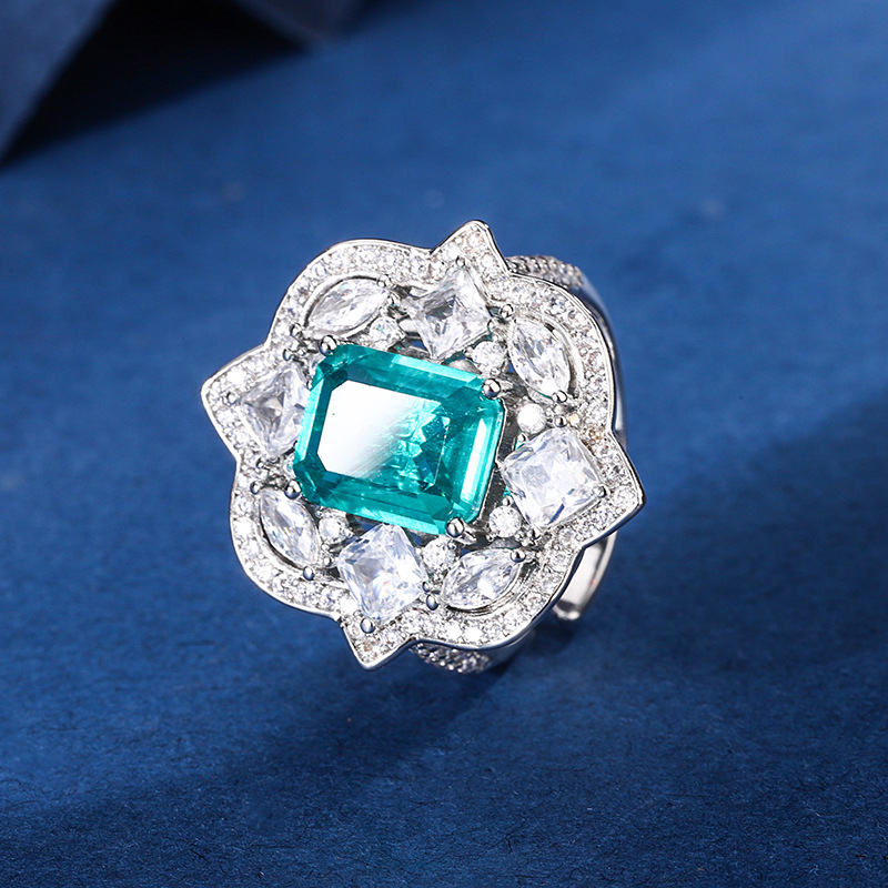 2024 nueva joyería Zhuang Shengsheng, fondo de cobre, esmeralda de simulación chapada en oro, traje retro premium femenino 8*10