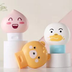 Jiji Hut Momo ダ ソフトハンドクリーム さわやかでベタつかない香り 水分補給と保湿の香り 女性向けポータブル
