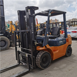 TOYOTA 30 �S���܇3��5�� ��.�ֲ�܇ ���Ͳ桢��ȼʽ ���Qӆ��