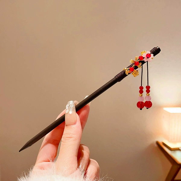 Red black round beads flower-shaped, Chinese hairpin
