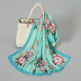 围巾;披肩;围脖