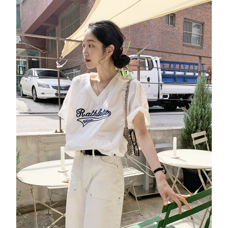 Корейский чич летний американский стиль ретро V-образный воротник с контрастной вышивкой буквенно-повседневная куртка с короткими рукавами для женщин