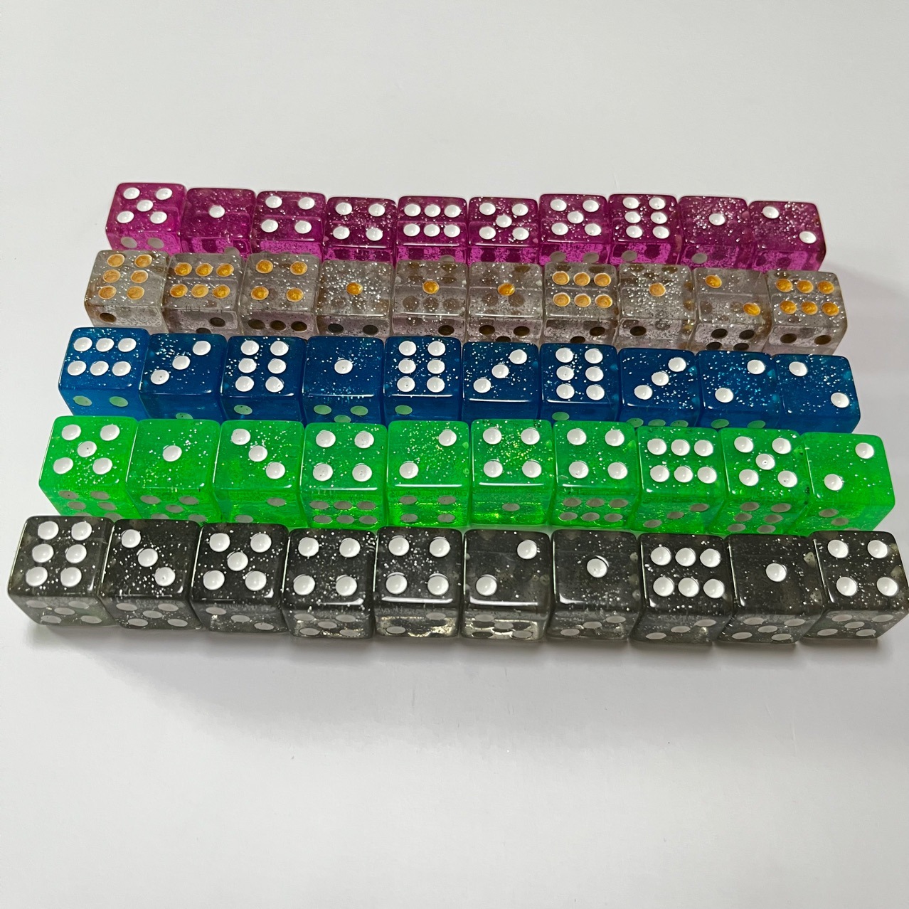 No.16 square horn scallion powder conventional points dice silver onion Crystal 6-sided color chess pieces color cross-border new color