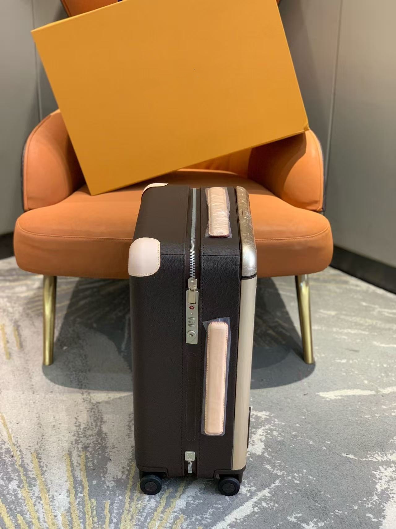 Casa de burro de marca contra la caja de palanca clásica de cuatro ruedas, caja de palanca universal, estándar original