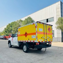 民俗礼花配送车江铃皮卡1类危险品运输车带分仓 皮卡防爆车有货