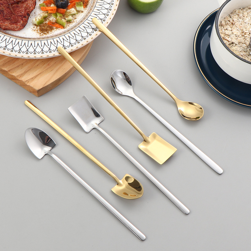 Fábrica directa 304 cucharas de hielo de acero inoxidable creativas cucharas de oro de titanio de mango largo bar de café té de leche regalos