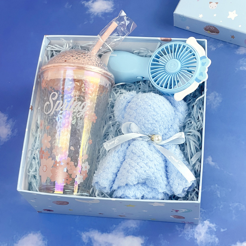 Día de los niños del 1 de junio dibujos animados espaciales creativos acompañantes caja de regalos bolsas de regalos caja de embalaje de regalos sensación de alto nivel