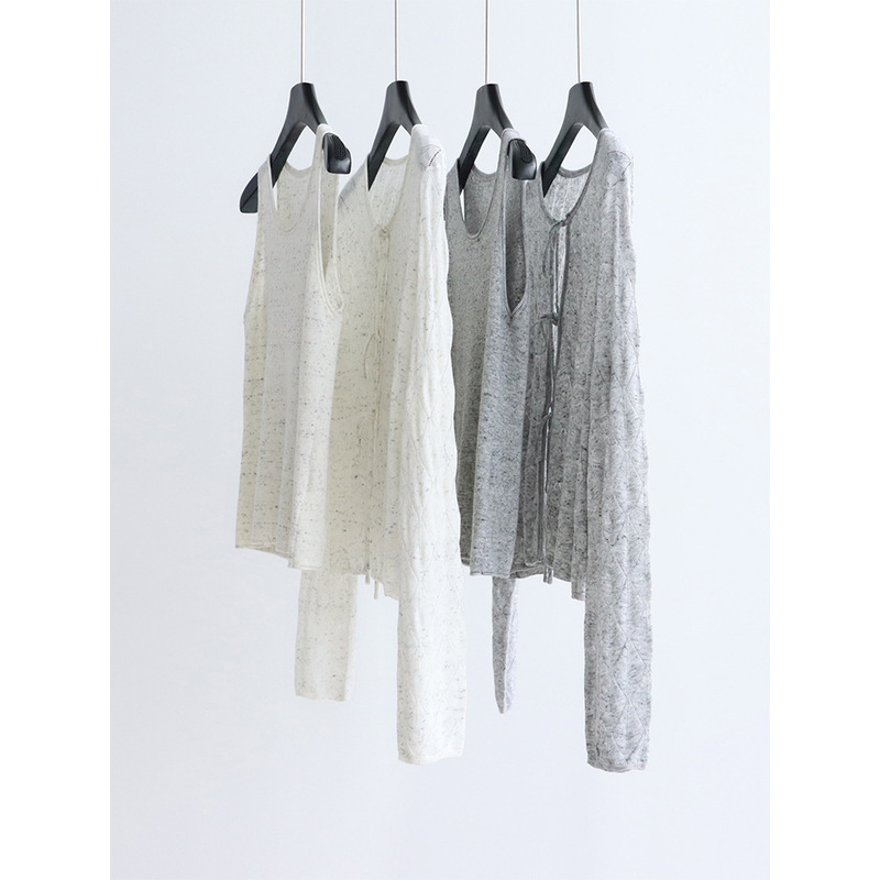 Wool Yarn Two-Piece Set U-Neck Knitted Vest + Lace-Up Cardigan Long-Sleeved Casual Layered Autumn Suit Wool Yarn Two-Piece Set U-Neck Knitted Vest + Lace-Up Cardigan Long-Sleeved Casual Layered Autumn Suit