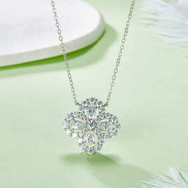 热销款轻奢百搭S925银镀18K白金幸运四叶草莫桑钻项链2.7ct