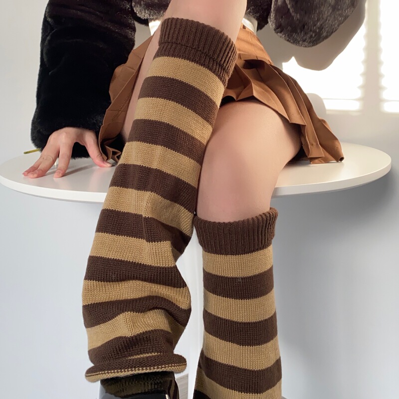 Autumn and Winter American Style Retro Striped British Style Horn Wide Leg Socks Millennium jk Wool Knee Pad Warm Thin Leg Cover