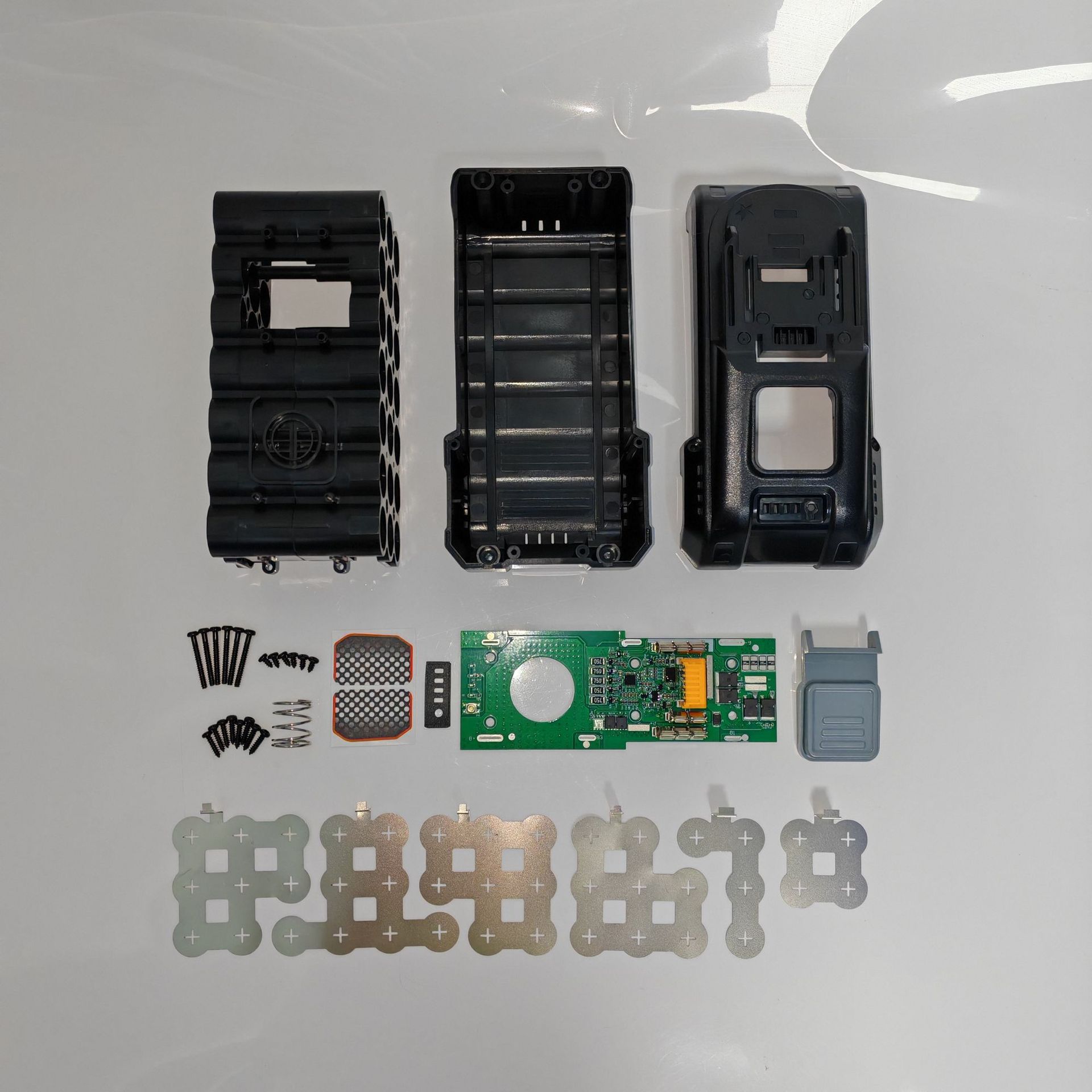 替代Mak牧田18V工具电池套料 BL1820A 20AH 20芯21700 高耐流大板
