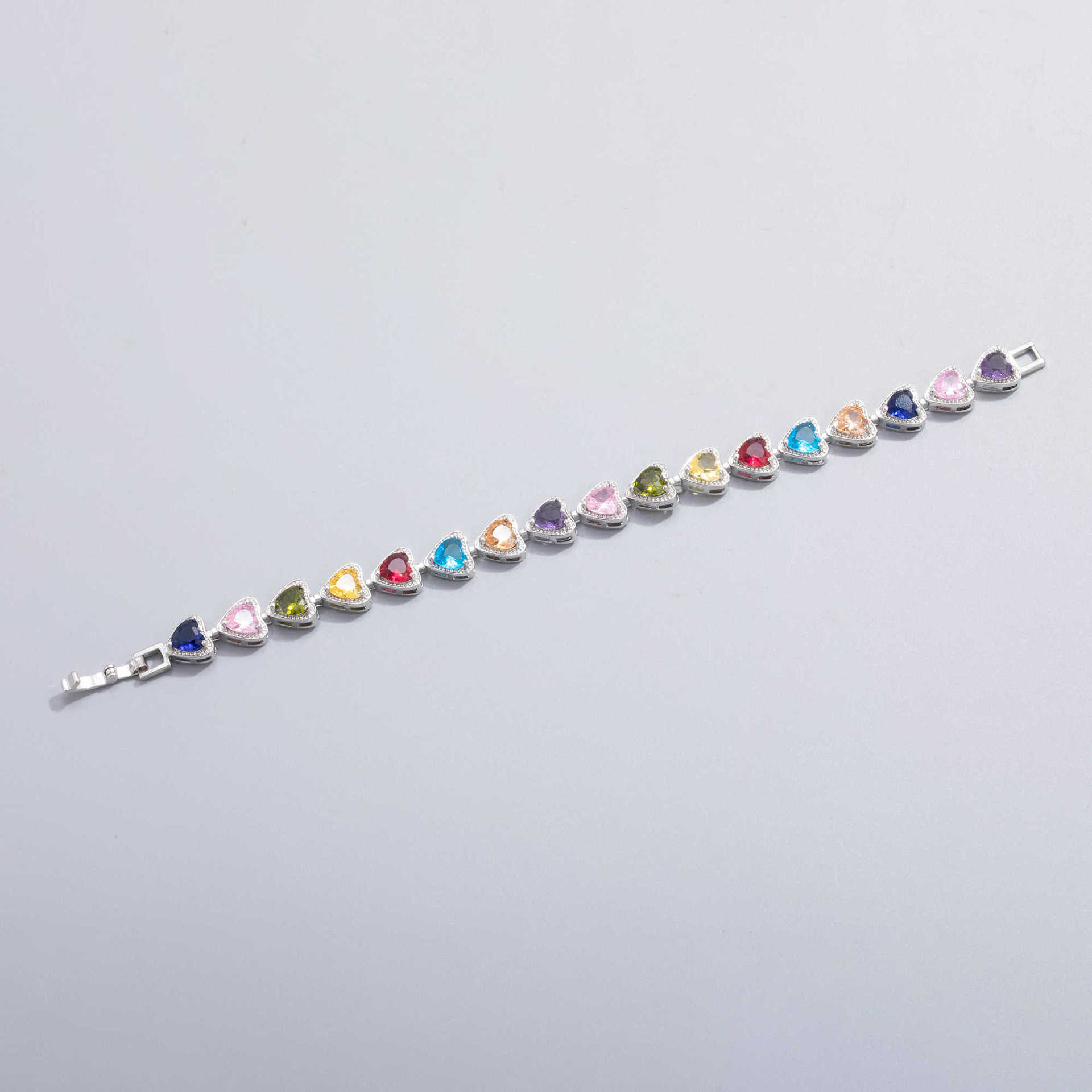 Retro Triangular Colored Crystal Luxury Bracelet Elegant Sophisticated Style Jewelry Accessory_voghion.com